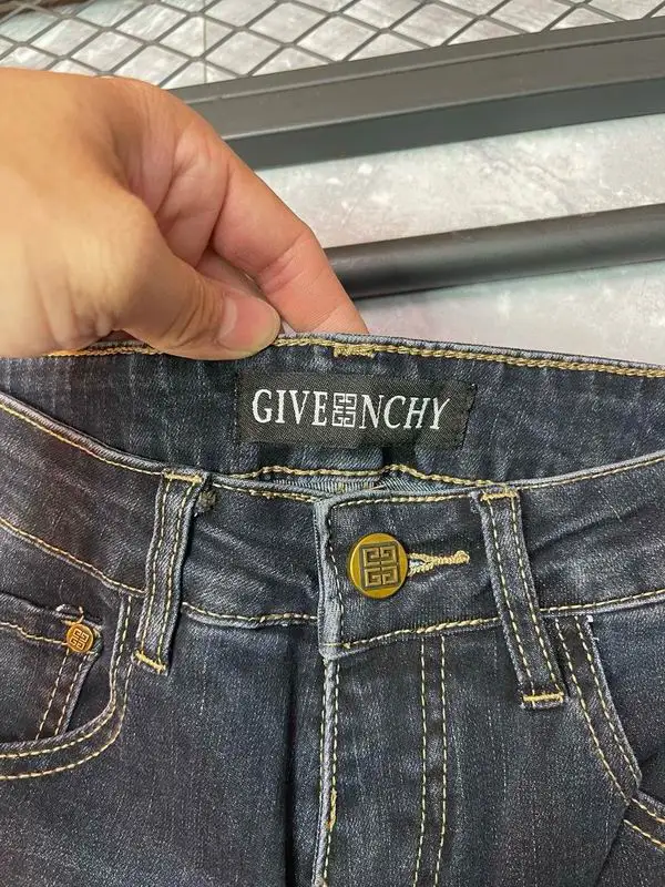 Givenchy sz29-38 25tx17 (8)